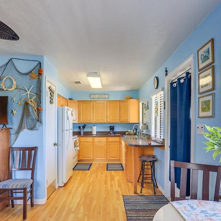 Waterfront Cedar Key Duplex Home Grill And Dock! Extérieur photo