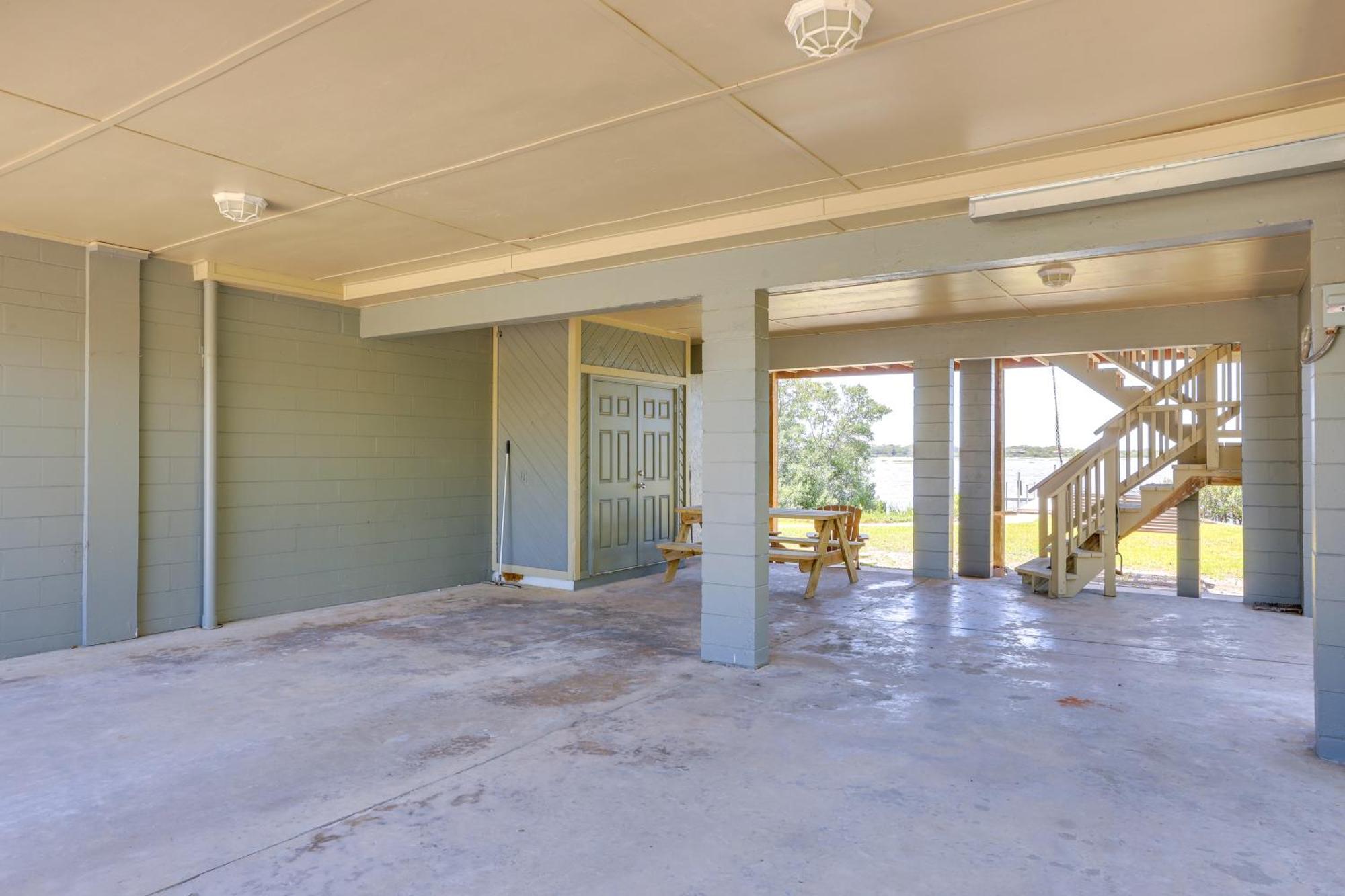 Waterfront Cedar Key Duplex Home Grill And Dock! Extérieur photo
