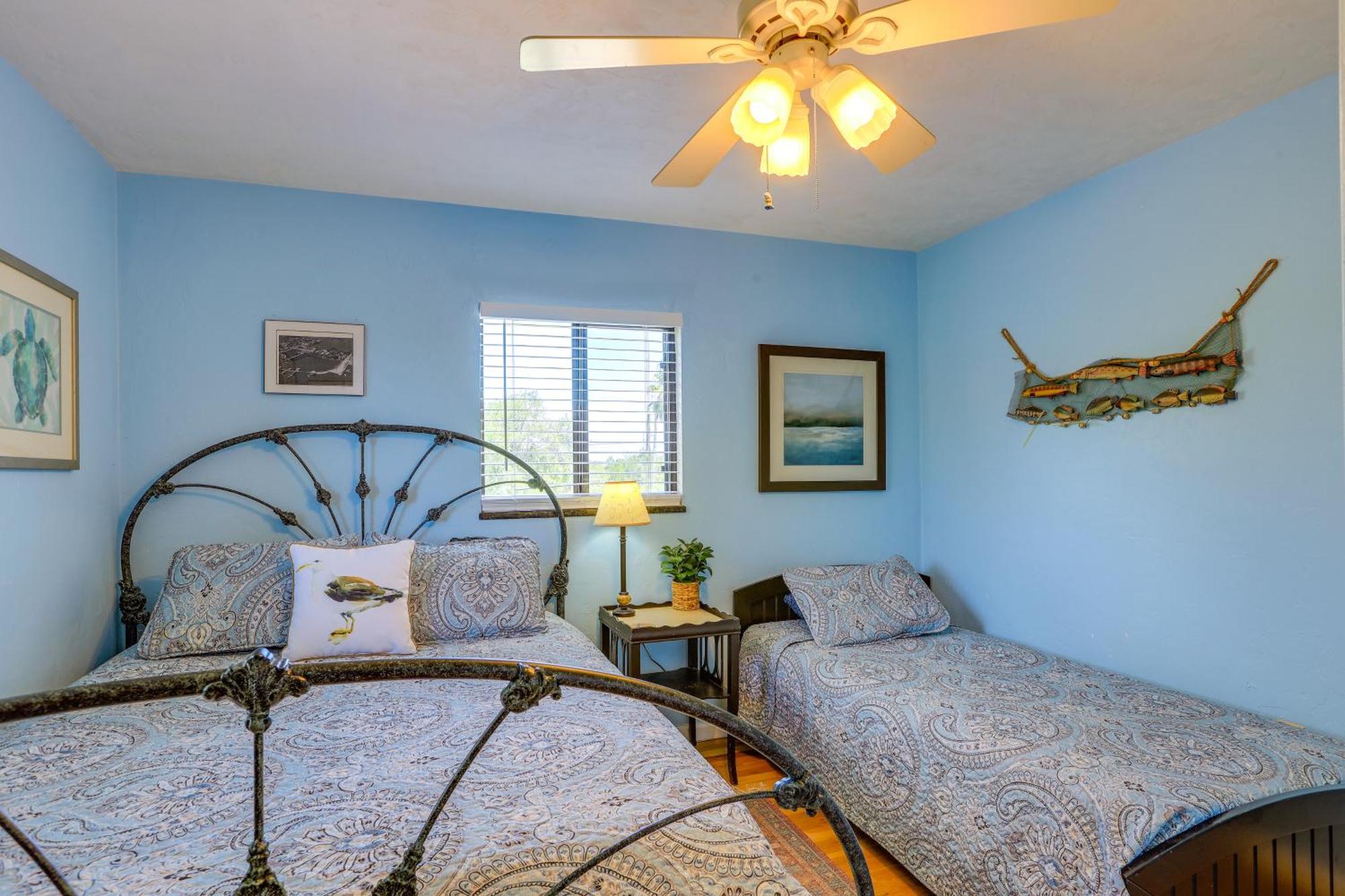 Waterfront Cedar Key Duplex Home Grill And Dock! Extérieur photo